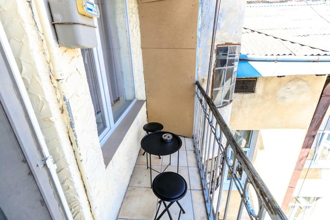 Apartament Near Park Franka Lwów Zewnętrze zdjęcie