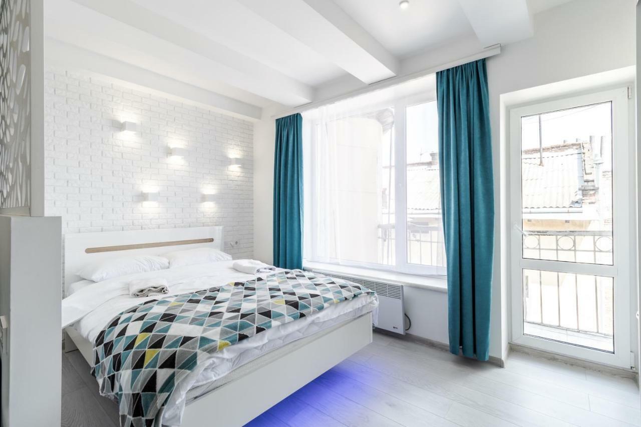 Apartament Near Park Franka Lwów Zewnętrze zdjęcie