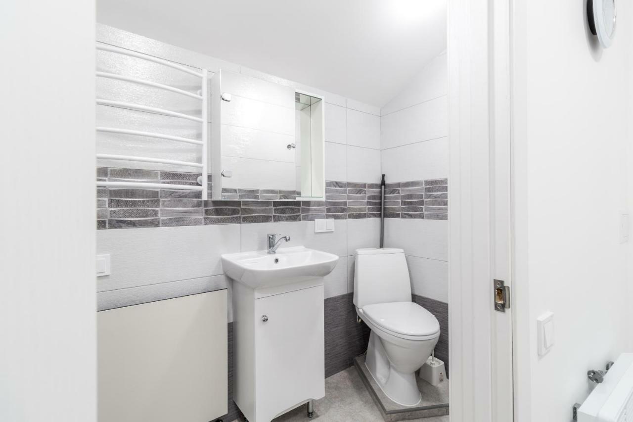 Apartament Near Park Franka Lwów Zewnętrze zdjęcie